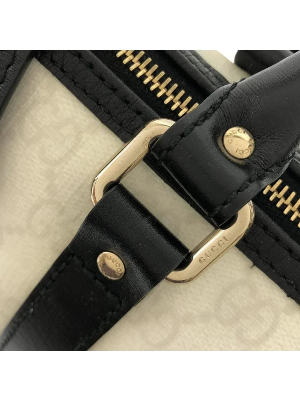 Gucci Boston Bag Travel Bag White